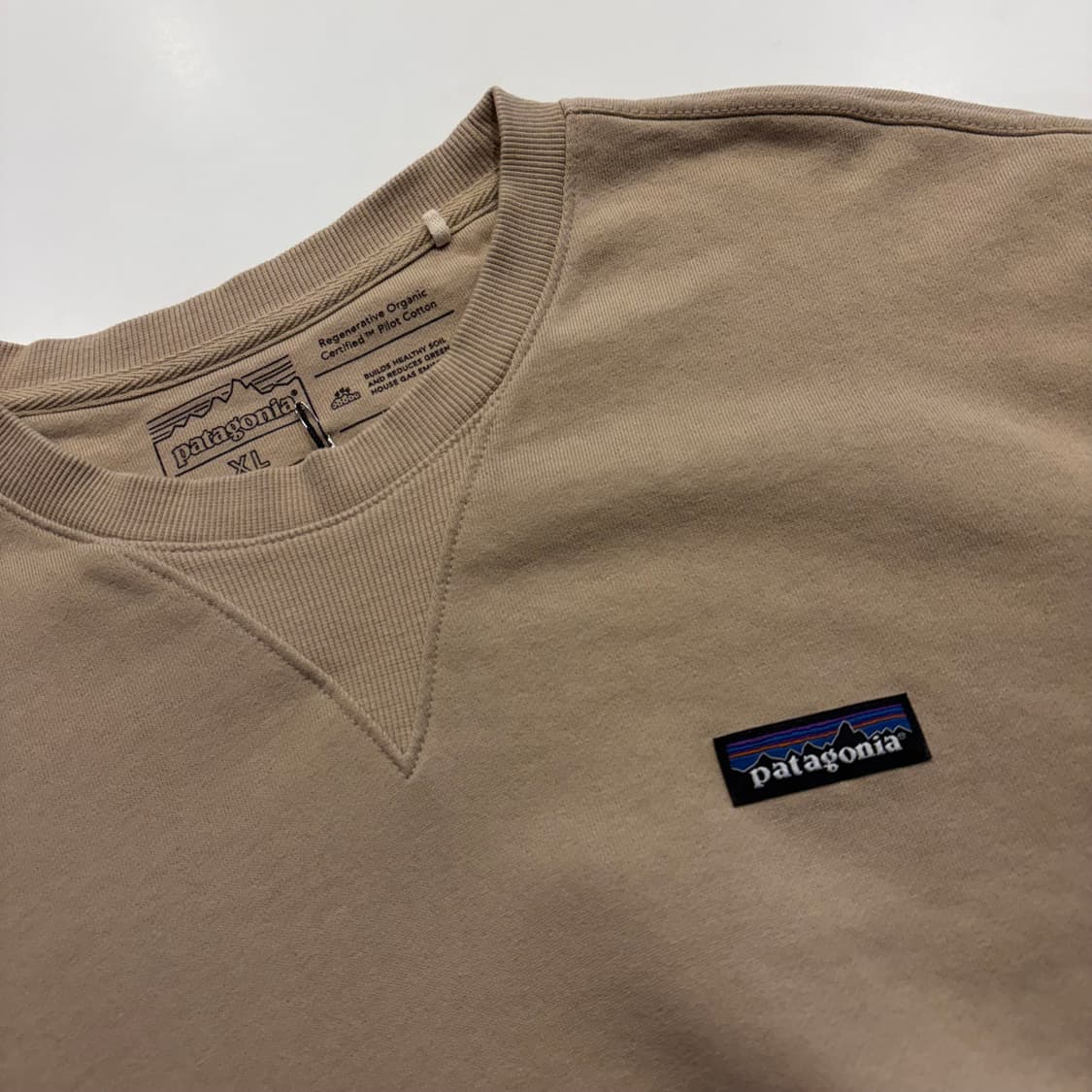 [XL] 파타고니아 맨투맨 티셔츠 베이지 C875 상품이미지3