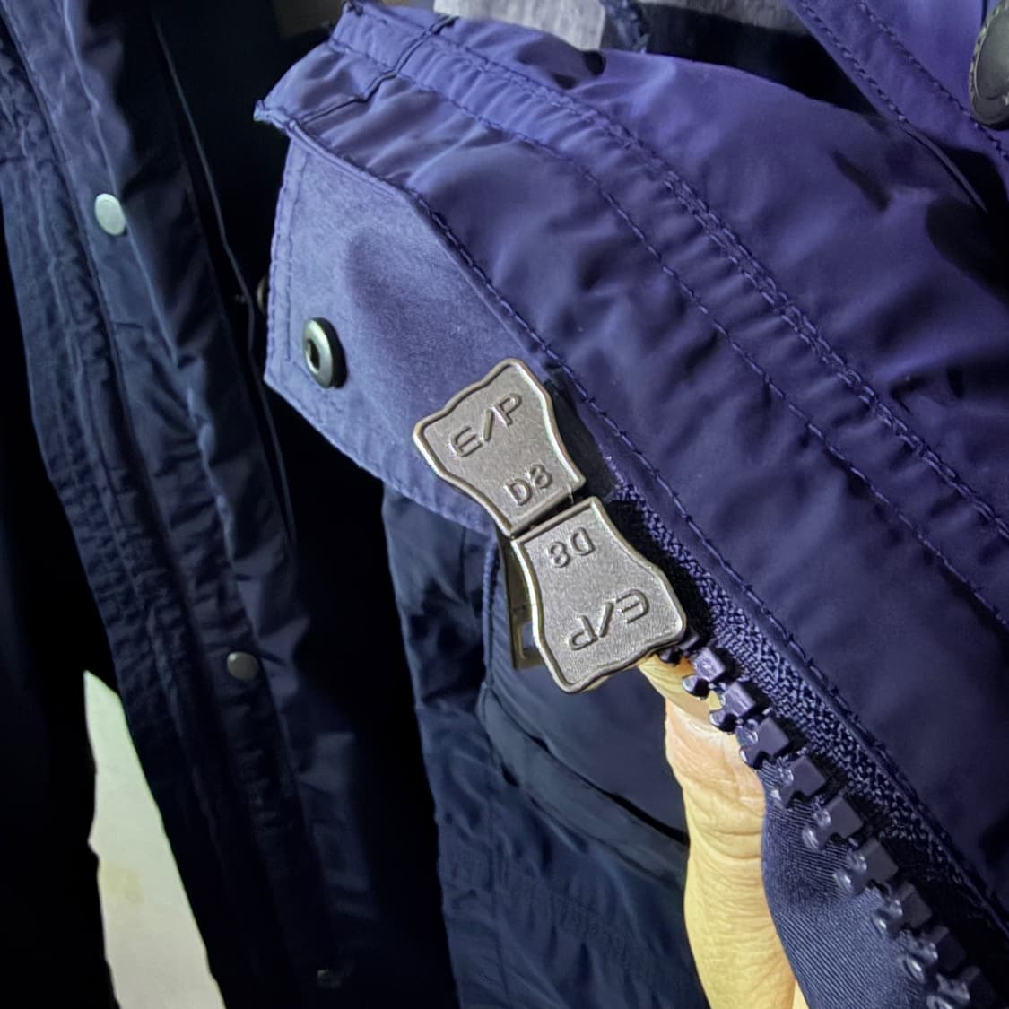 버버리 브릿 네이비 디테일 후드점퍼 L (슬림105) 상품이미지6