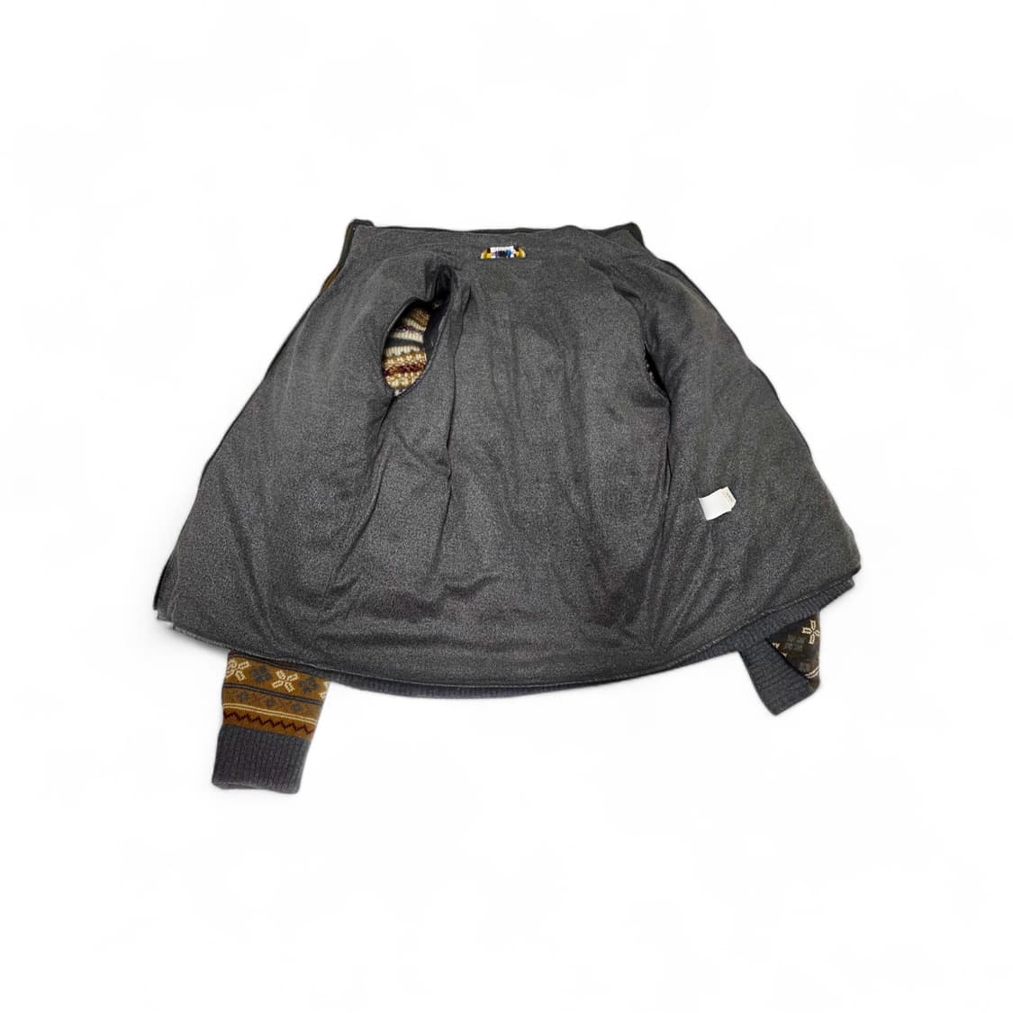 [블랙야크] 빈티지 노르딕 패턴 방풍 안감 울 니트 집업 100(L) 상품이미지2