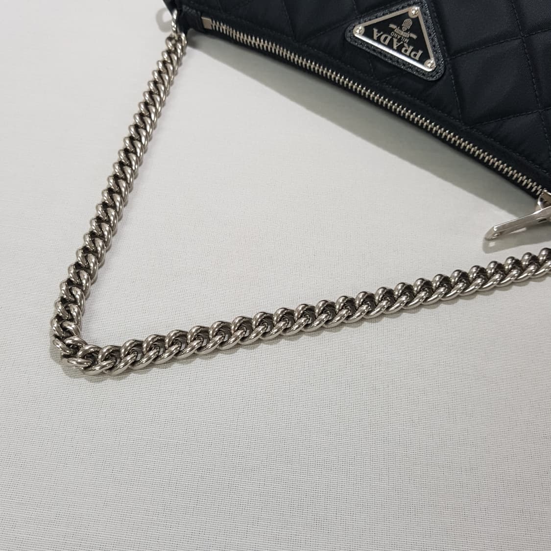 프라다 포코노 퀄팅 미니 체인 숄더백 1bh026 상품이미지7