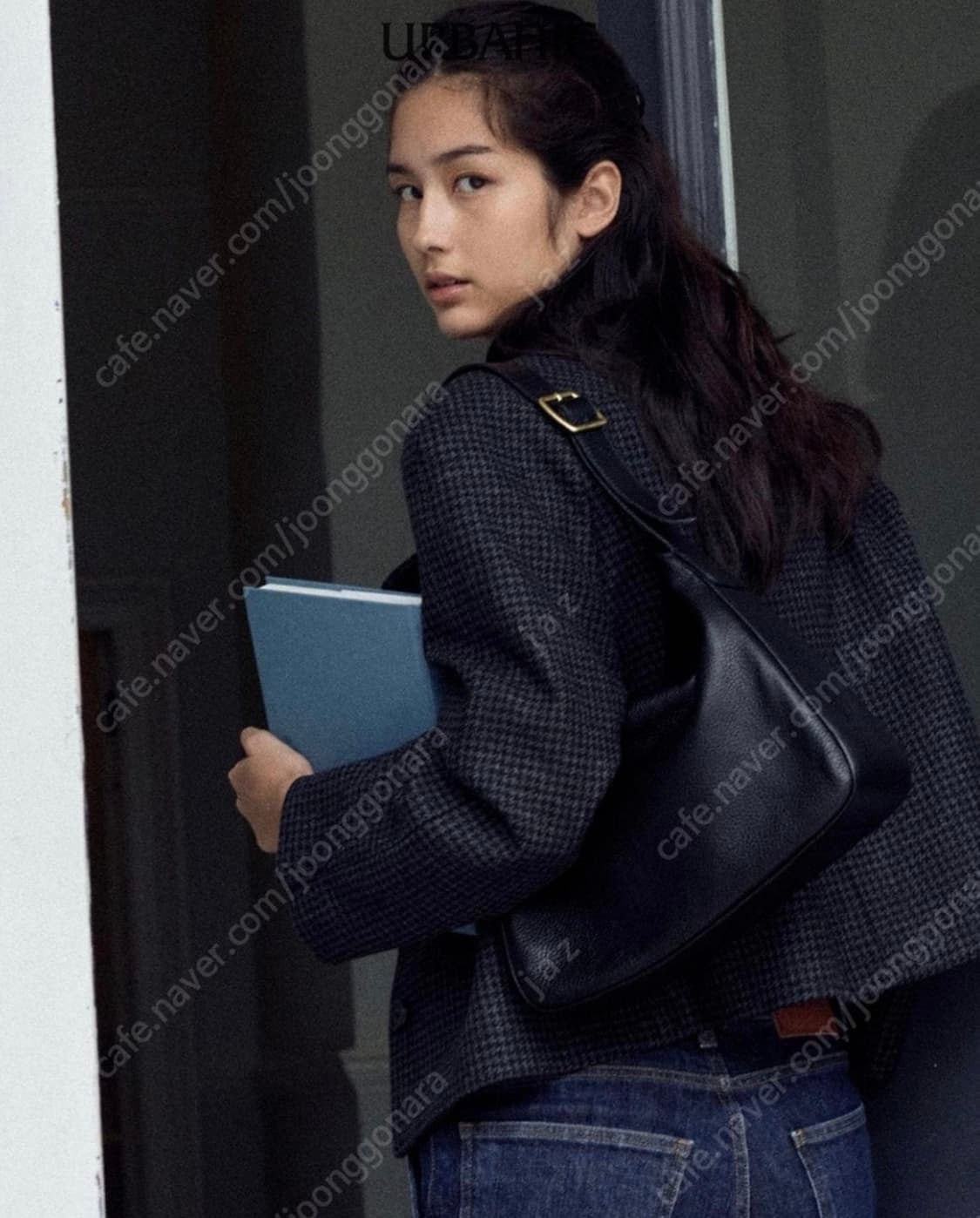 얼바닉 가방 레더 호보백 블랙  상품이미지4