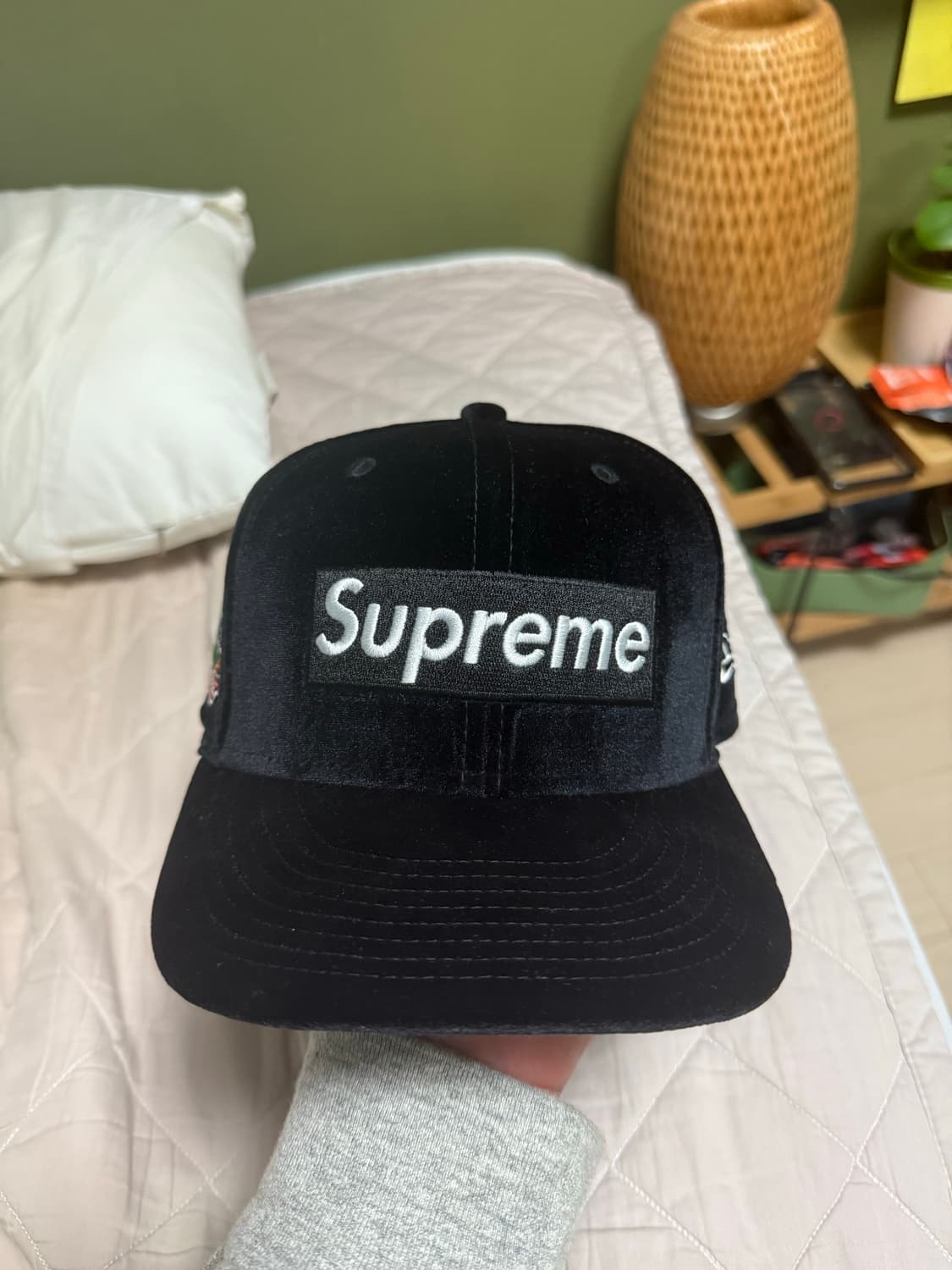 슈프림 뉴에라 캡 59.6 상품이미지1