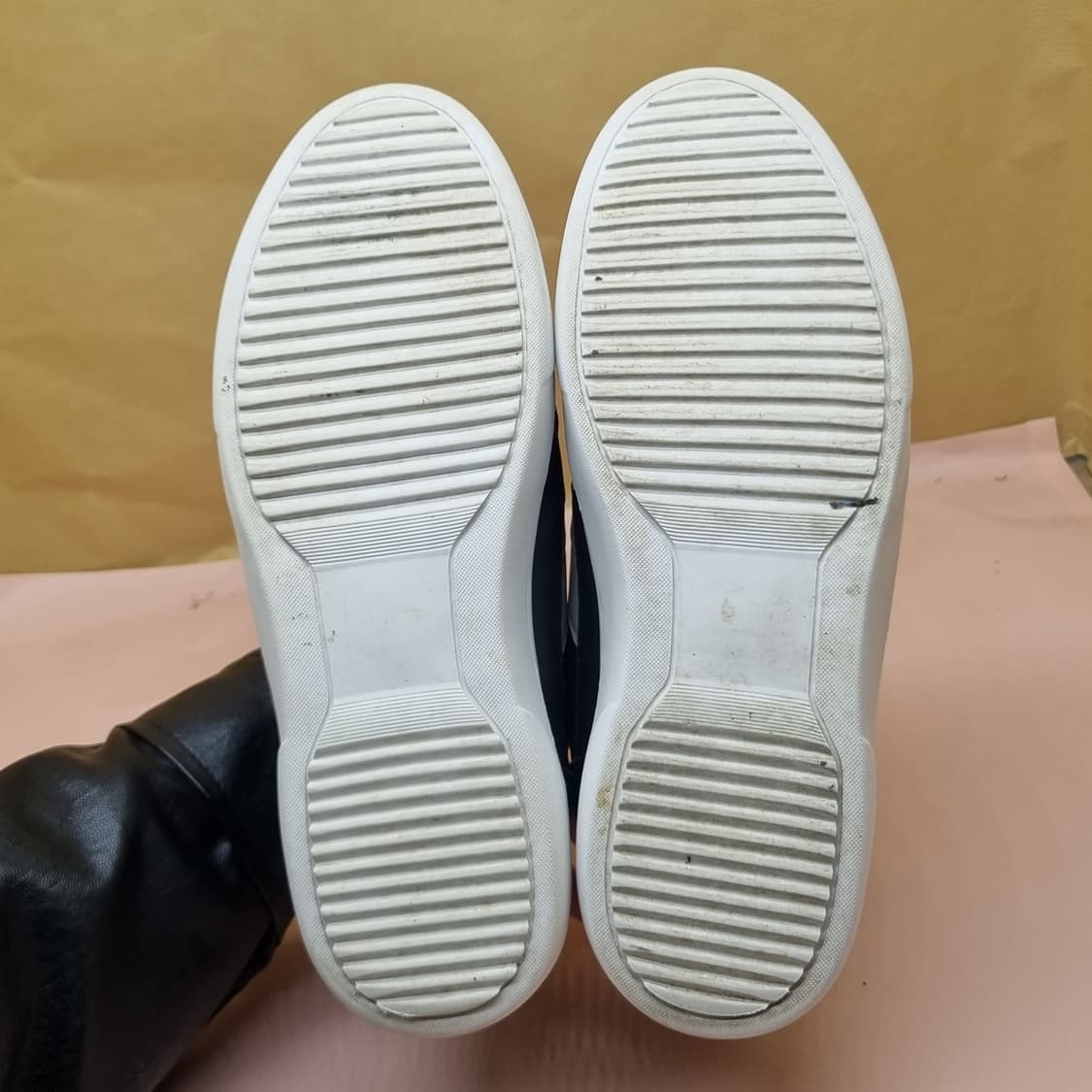 미소페 남성가죽스니커즈 40 260 상품이미지3