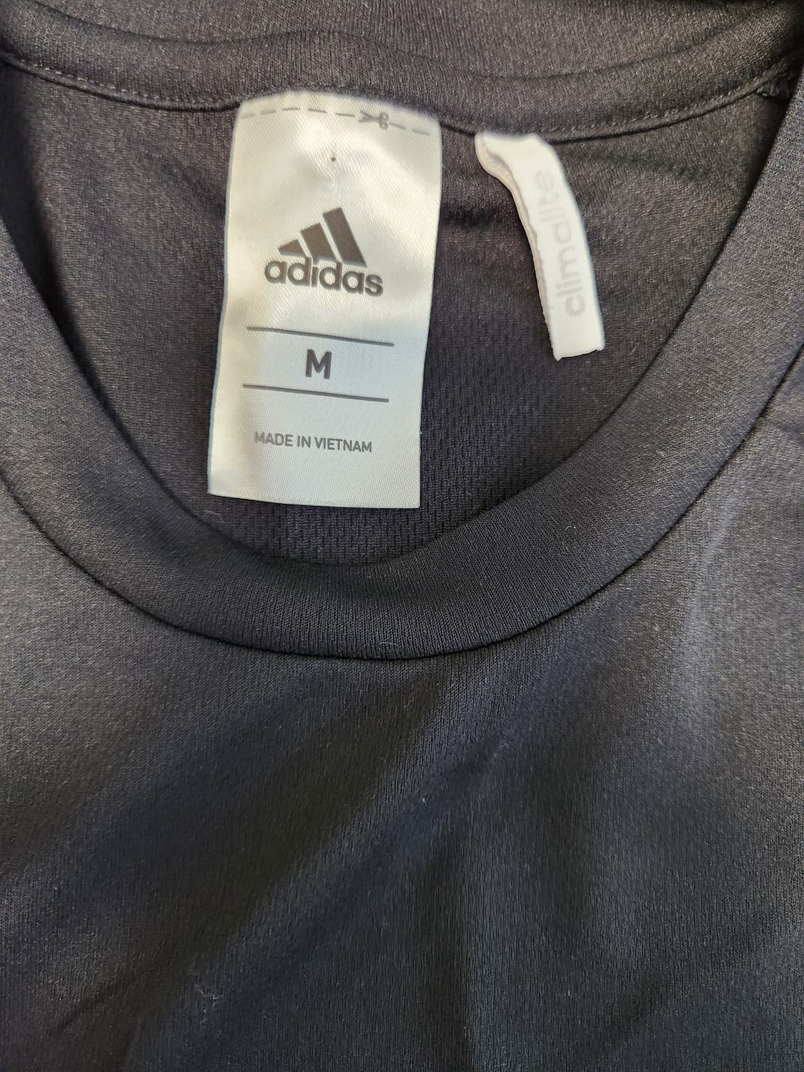 새상품급)아디다스 ESTRO 15 JSY 트레이닝 기능성 반팔티 M

오 상품이미지3