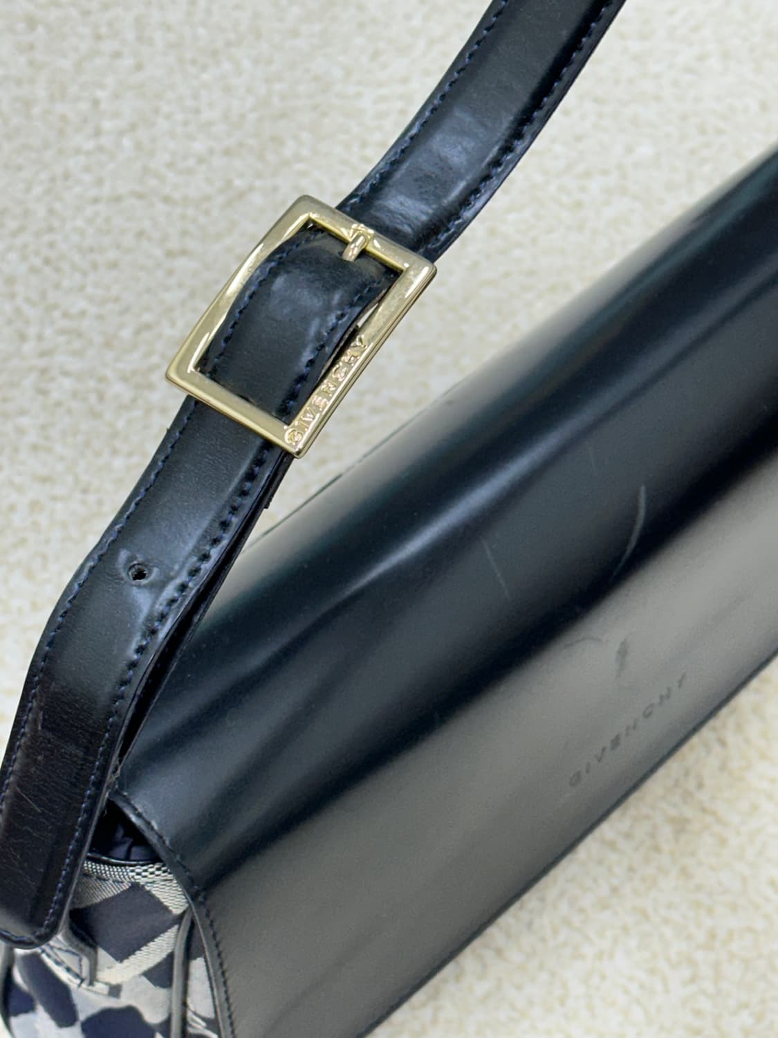 지방시 숄더백 상품이미지6