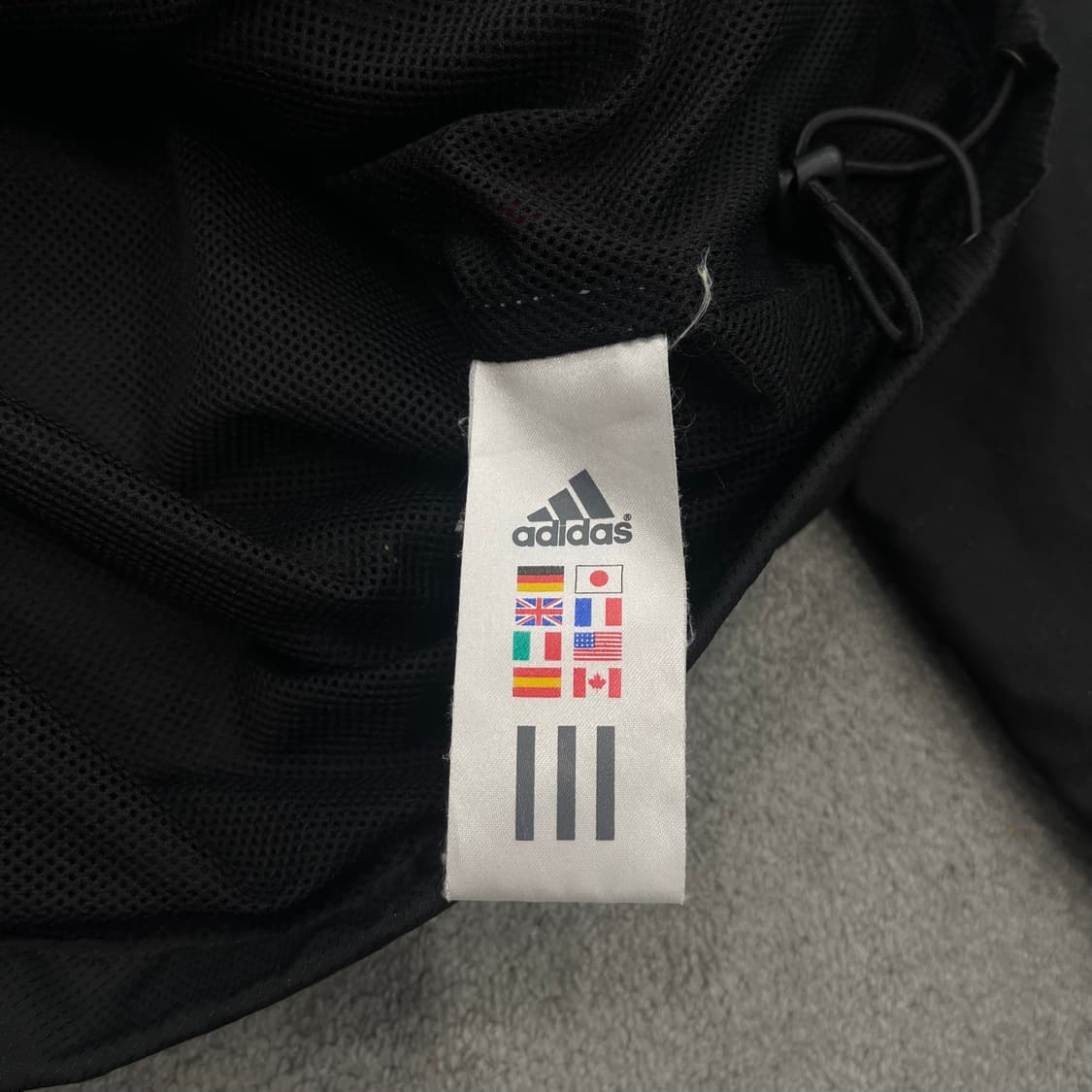 105 아디다스 블랙 바람막이 자켓 상품이미지7