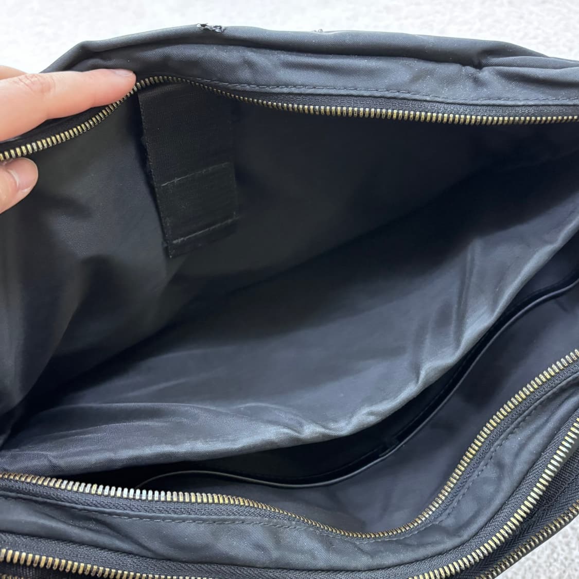 F 라코스테 블랙 나일론 서류 가방 0409E 상품이미지3