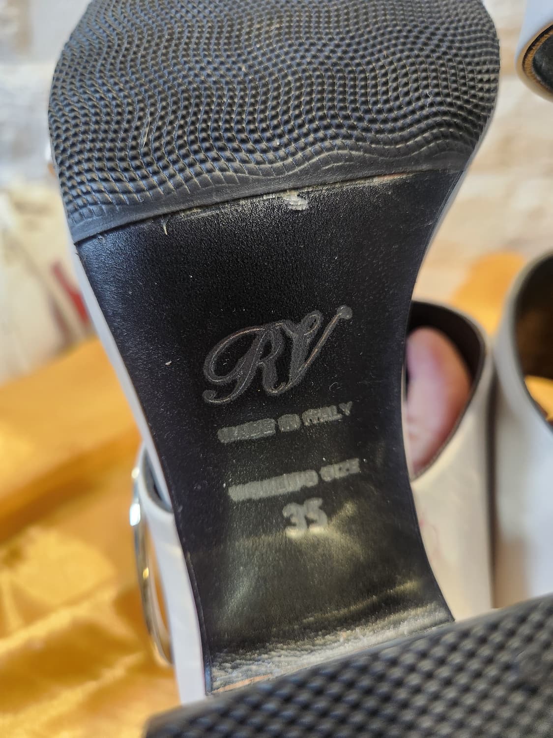 Made in Italy🔥 RV 화이트 스트랩 샌들 / 골드힐 / 여름 상품이미지4