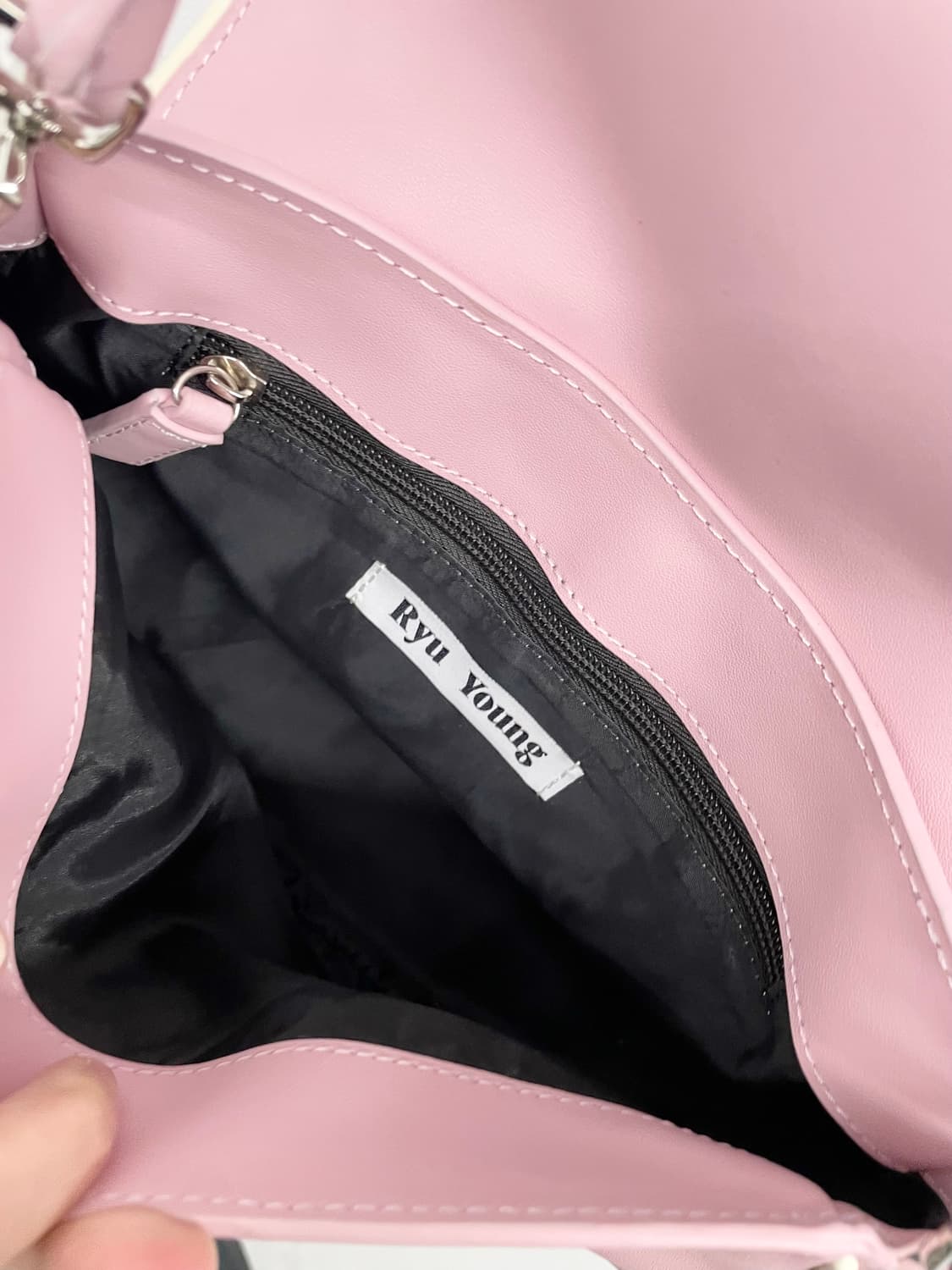 류영 딸기라떼 레더 숄더백 상품이미지6