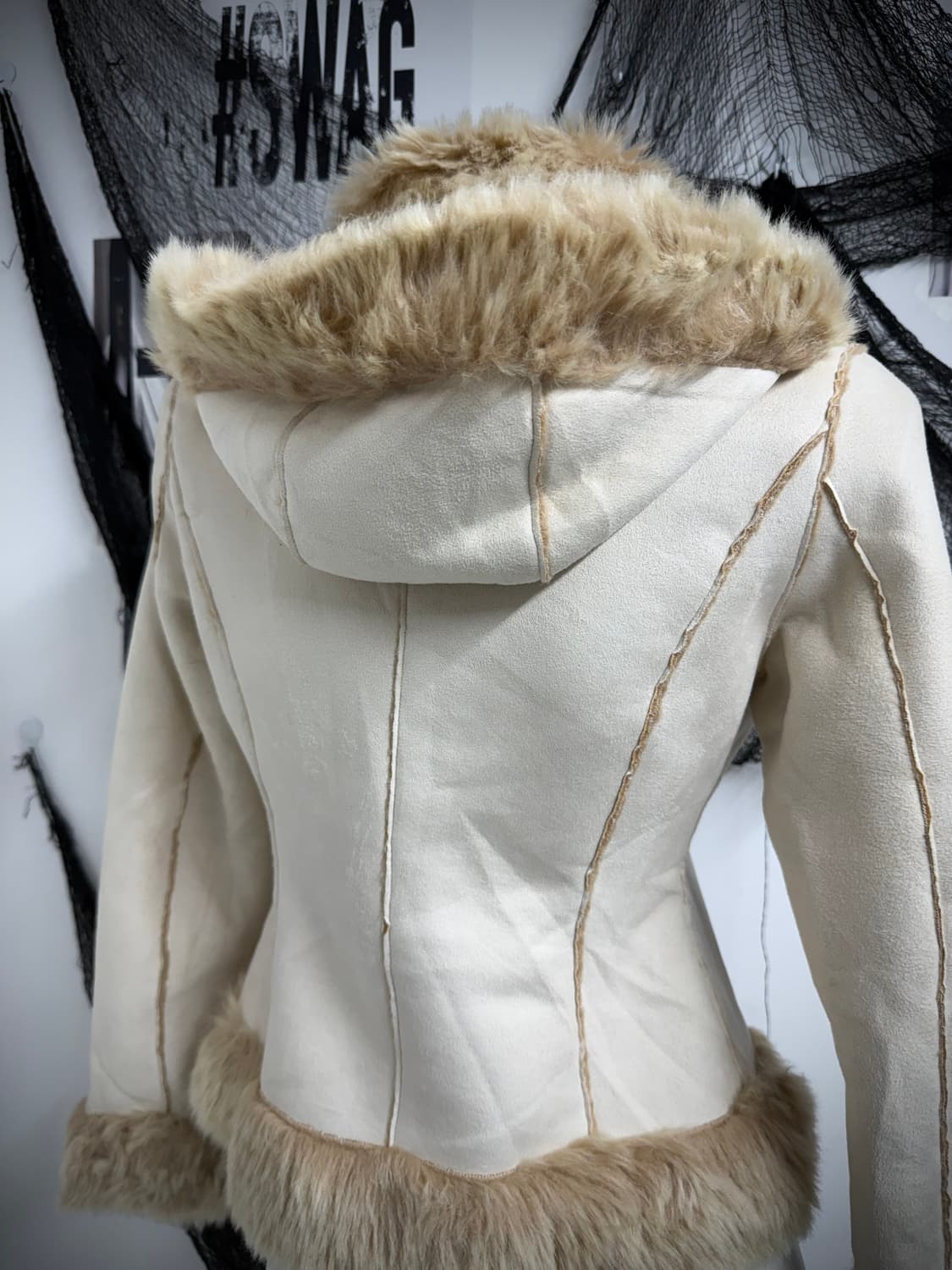 Fur detailed hoddie jacket 상품이미지3