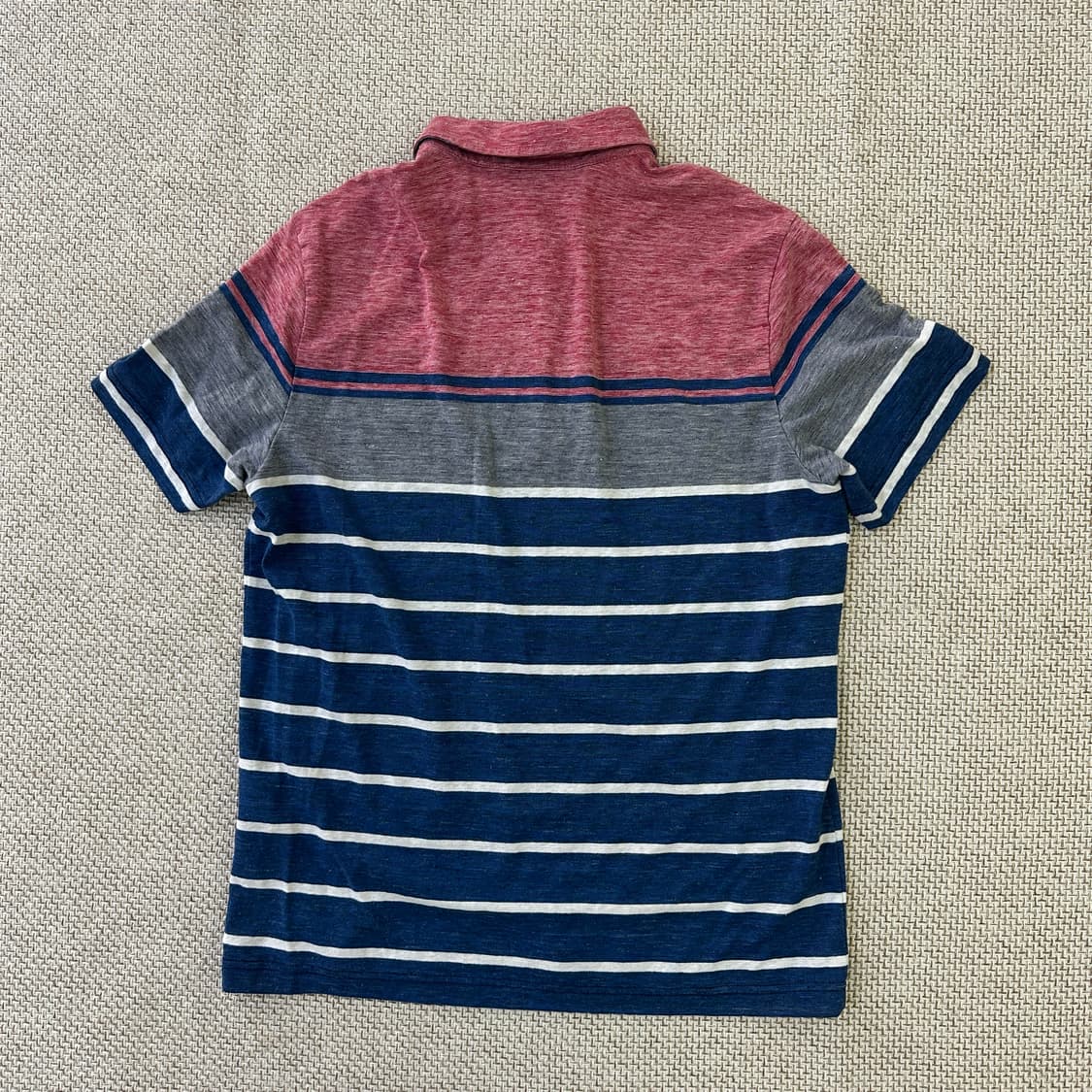 100 헤지스 스트라이프 배색 반팔 0413D 상품이미지4