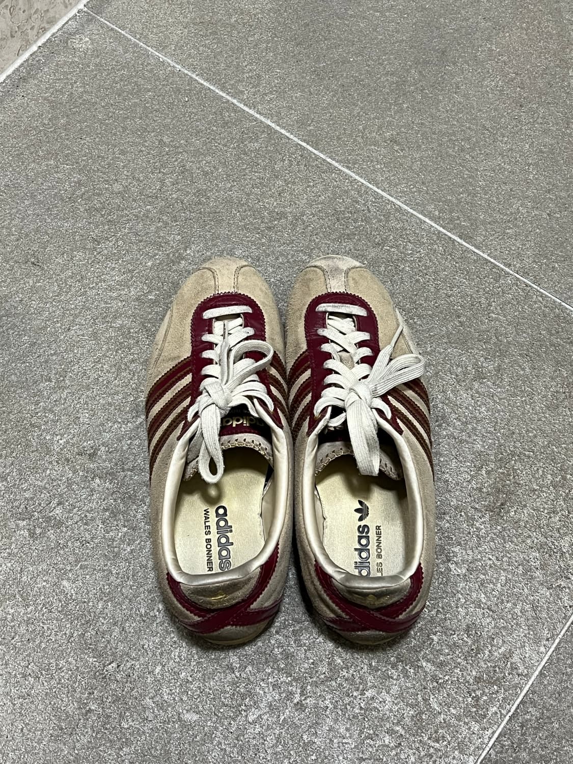 아디다스 웨일즈보너 재팬 슈즈 카드보드 버건디 상품이미지2