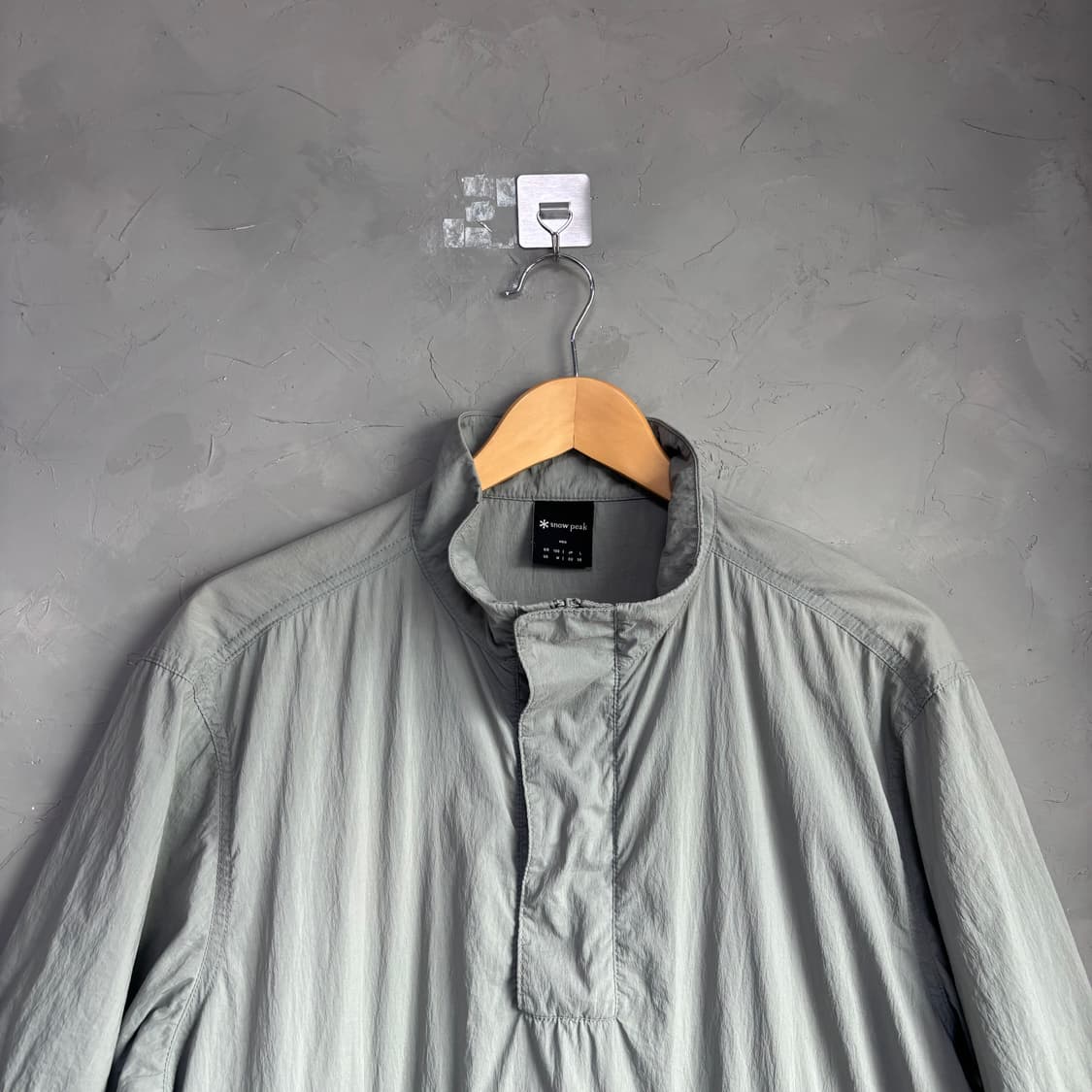 스노우피크 어페럴 나일론 아노락 바람막이 반팔 카키 상품이미지2