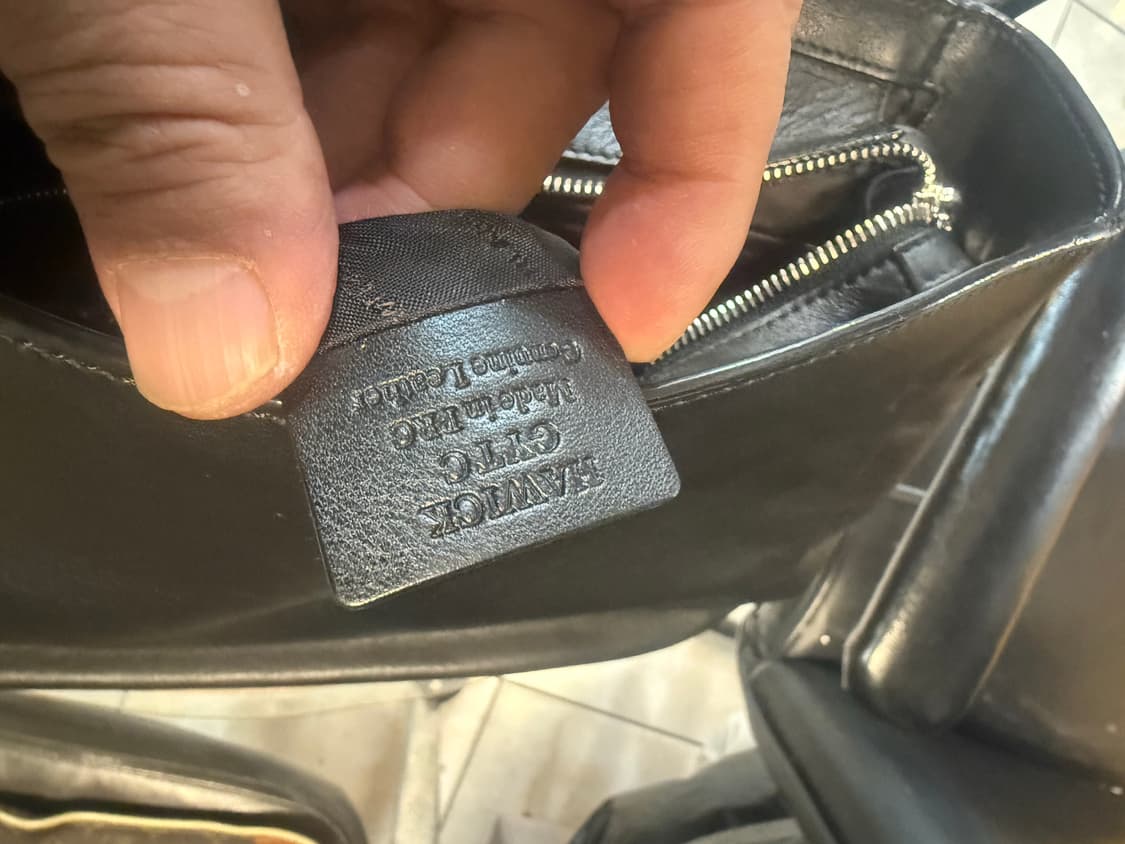 정품 발리 하비 메신저 크로스백 팝니다 상품이미지10