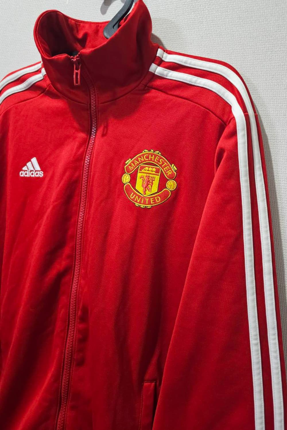 아디다스 맨유 빨흰 트랙탑 져지집업 105 / XL 상품이미지2