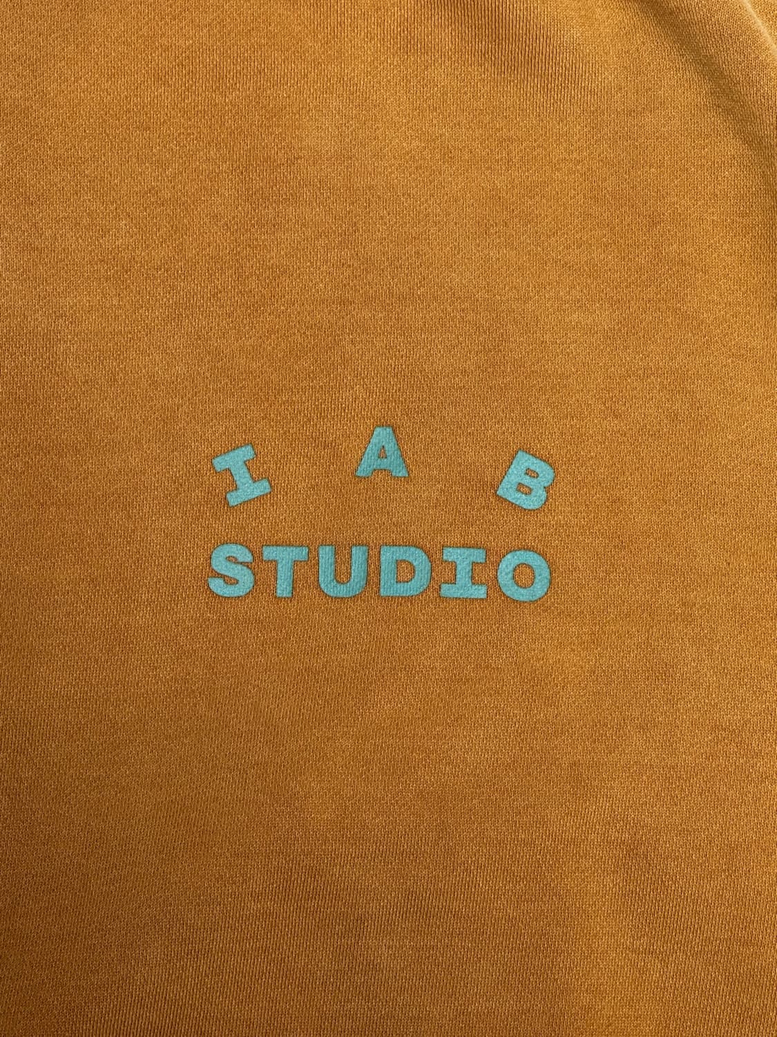 아이앱 스튜디오 후드 카멜 옐로우 상품이미지1