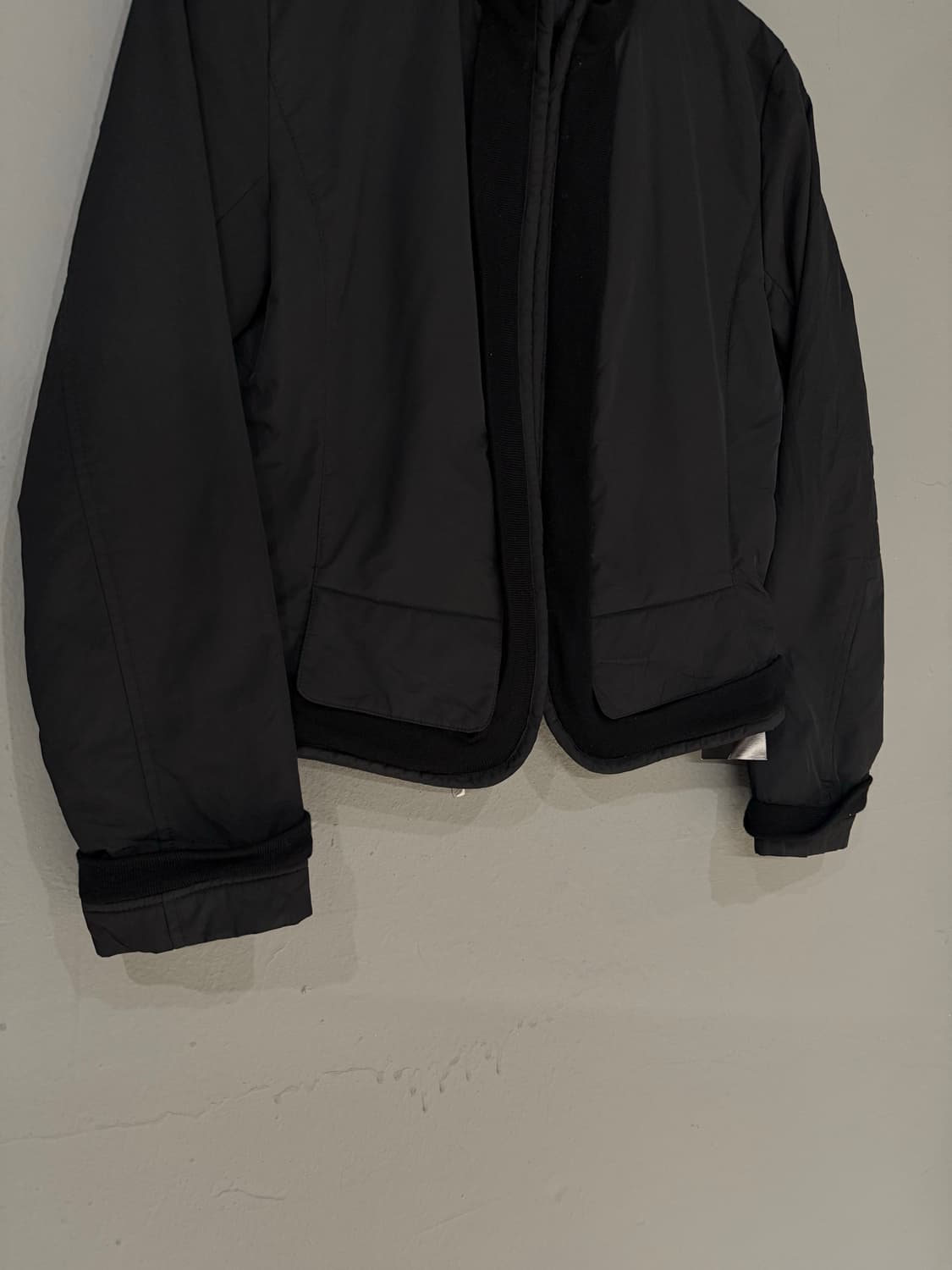 Trunk Hiroko Koshino 라인 디테일 경량패딩 상품이미지3