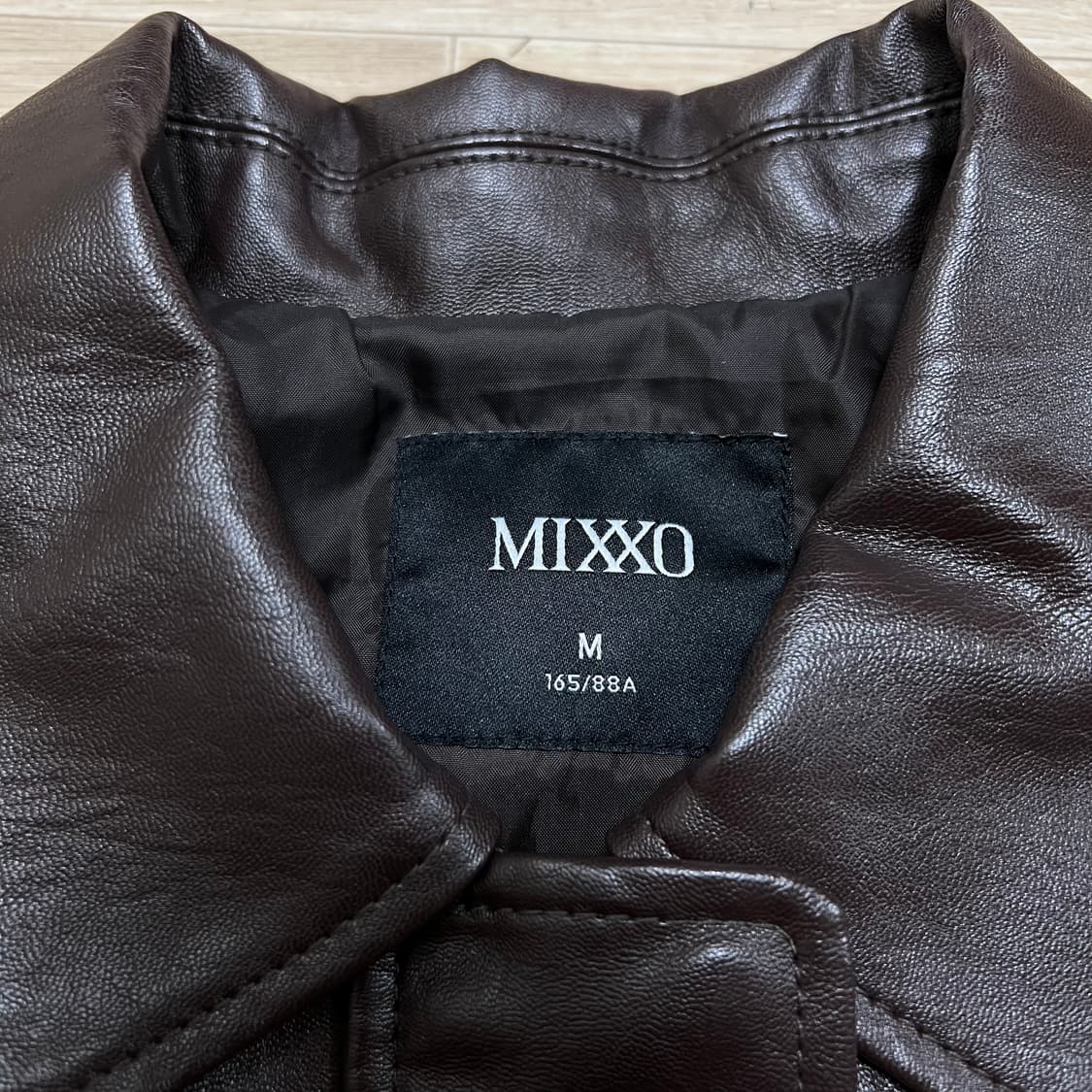 미쏘 여성 크롭 레더 라이더 봄버 가죽자켓 [다크  브라운] M/95 상품이미지4