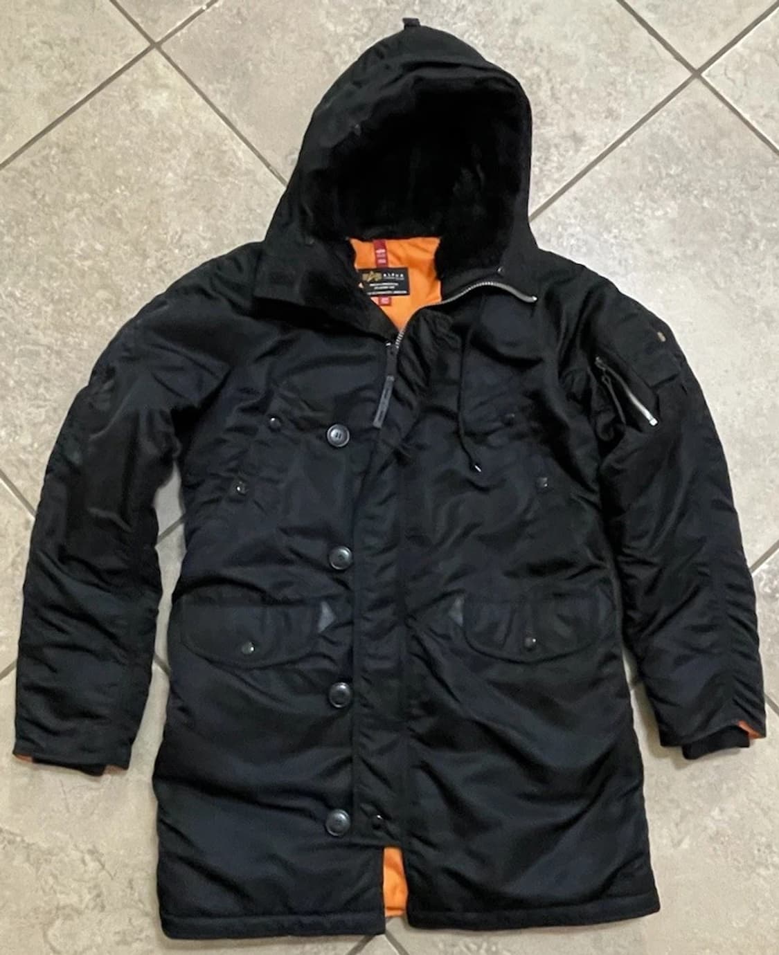 알파 인더스트리 N-3B 파카 상품이미지1