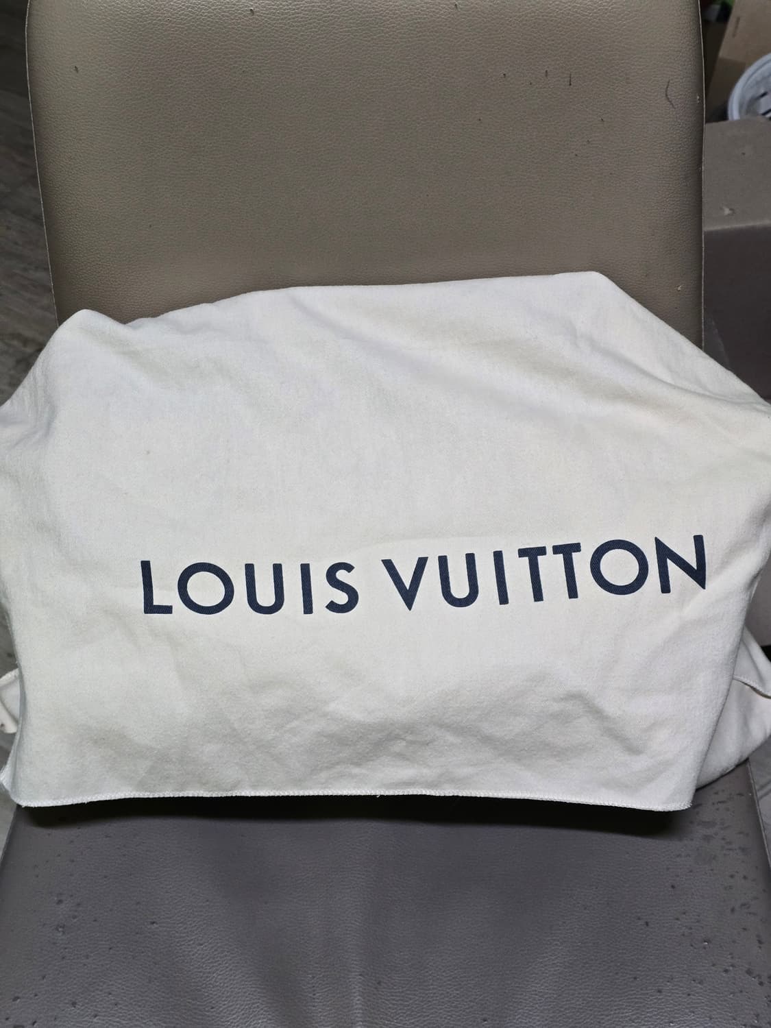 루이비통 베르니 브레아 MM 버건디 상품이미지2