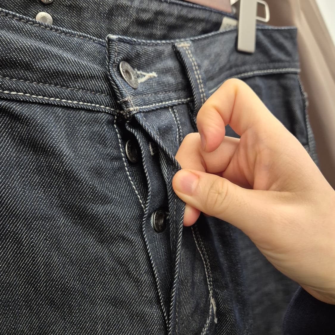 디젤 라키 레귤러 스트레이트핏 31 상품이미지3