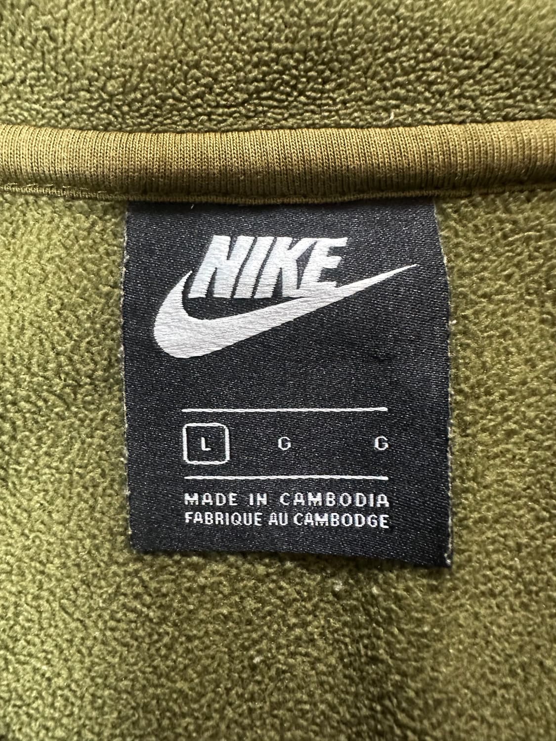 나이키 센터포켓 카키 플리스 반집업 상품이미지4