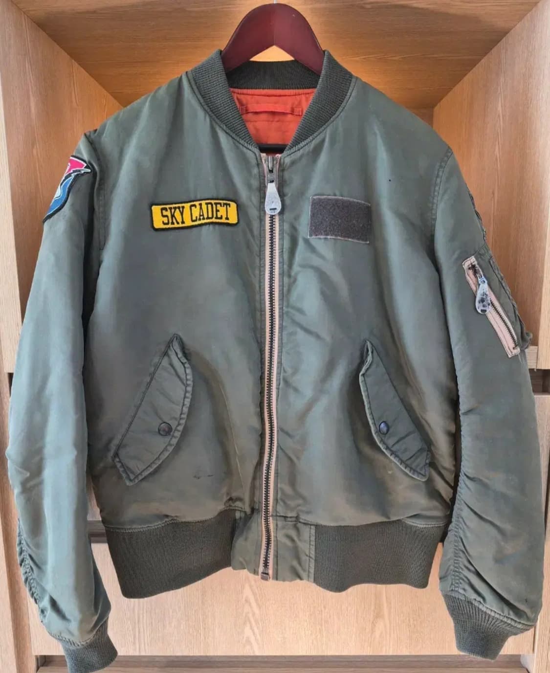 90s AVIREX x Disney "Donald Duck" MA-1 상품이미지2