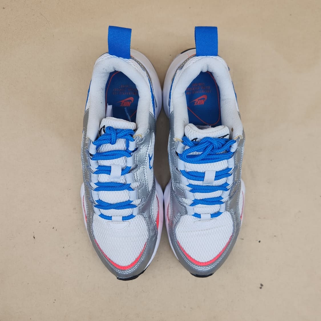 나이키 에어 하이츠 여성운동화230 상품이미지2