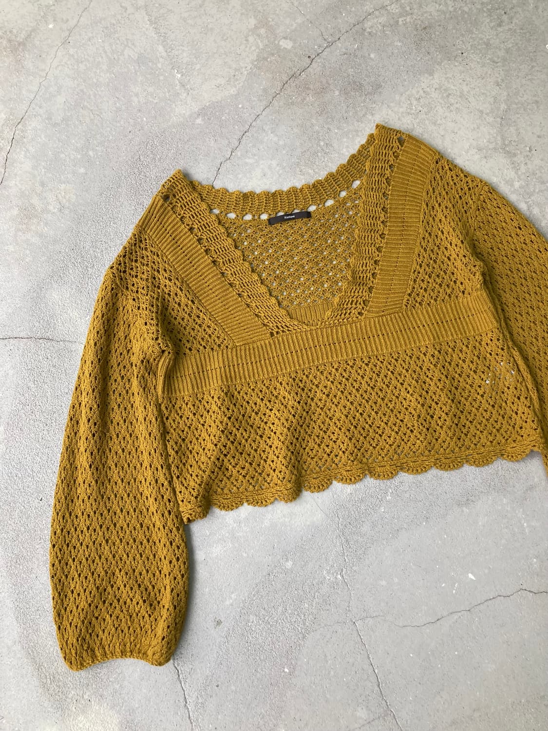 mustard v-neck knitted sweater 상품이미지2