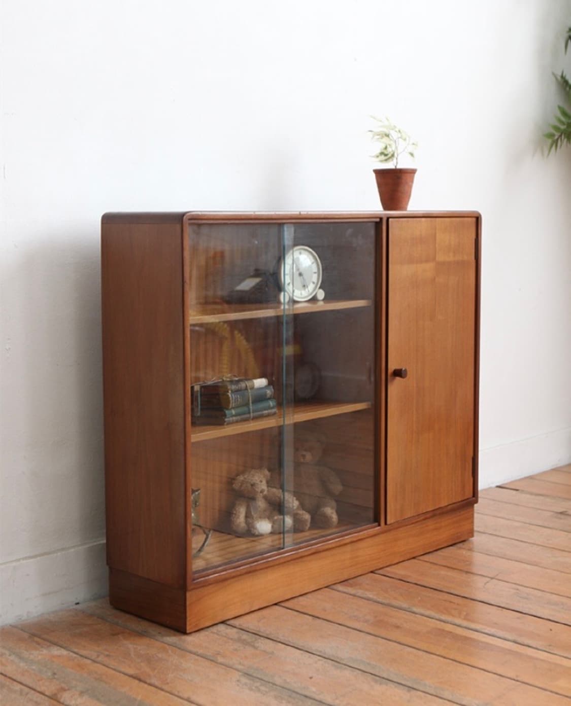 영국 미드센추리 책장 캐비넷 상품이미지2