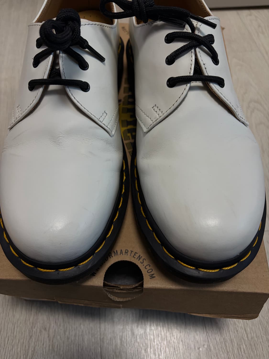 닥터마틴 1461 스무스 화이트 260(UK7) 상품이미지3