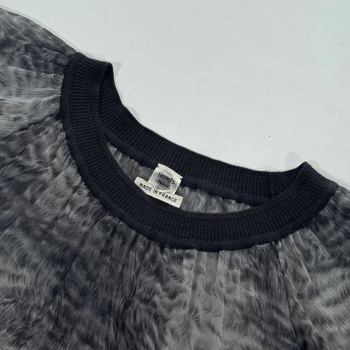 에르메스 패턴 실크 티블라우스 상품이미지3