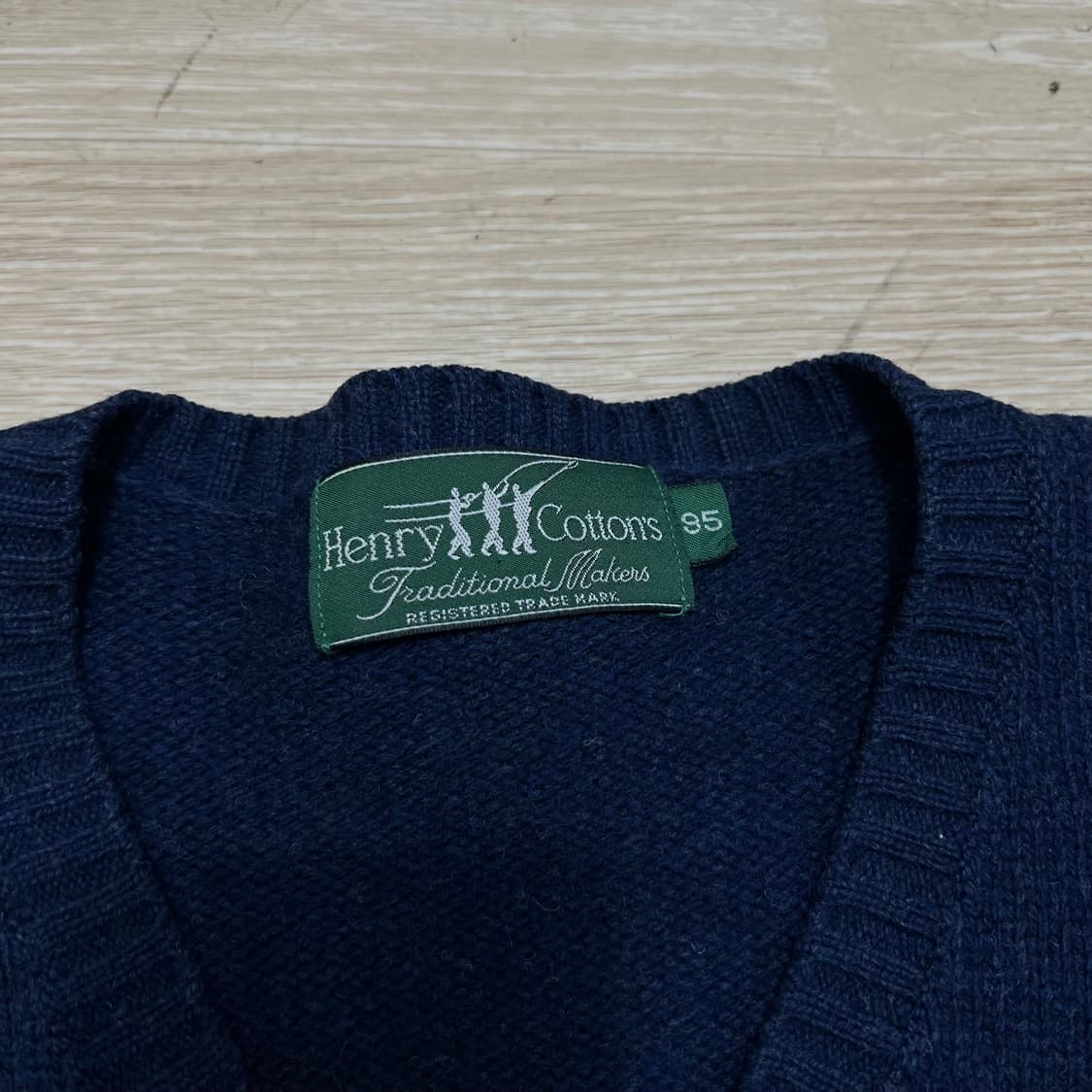 헨리코튼 골프웨어 자수로고 브이넥 니트 스웨터 [네이비] M/95 상품이미지5