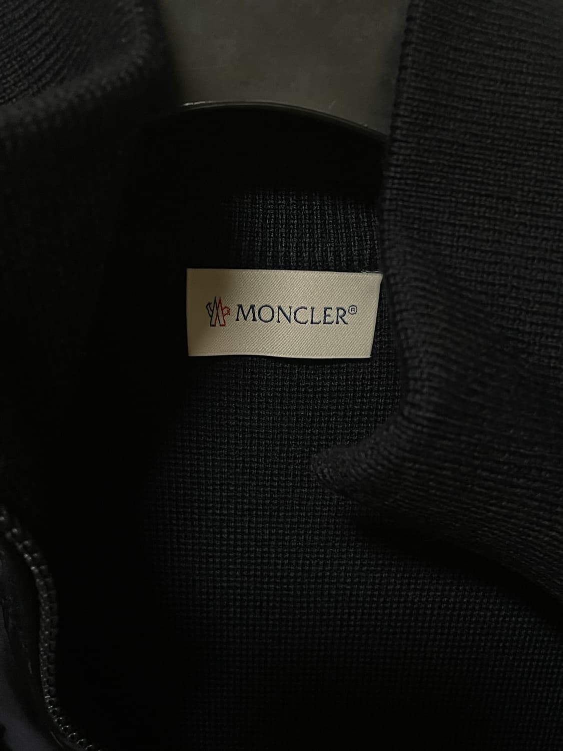 몽클레르 패딩 집업 가디건 네이비 블루 - 25FW 상품이미지4