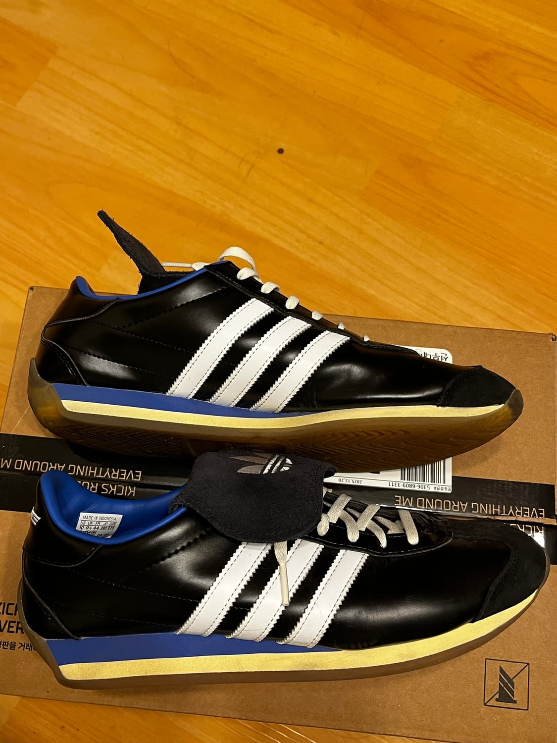 아디다스X예스아이씨 컨트리OG 상품이미지1