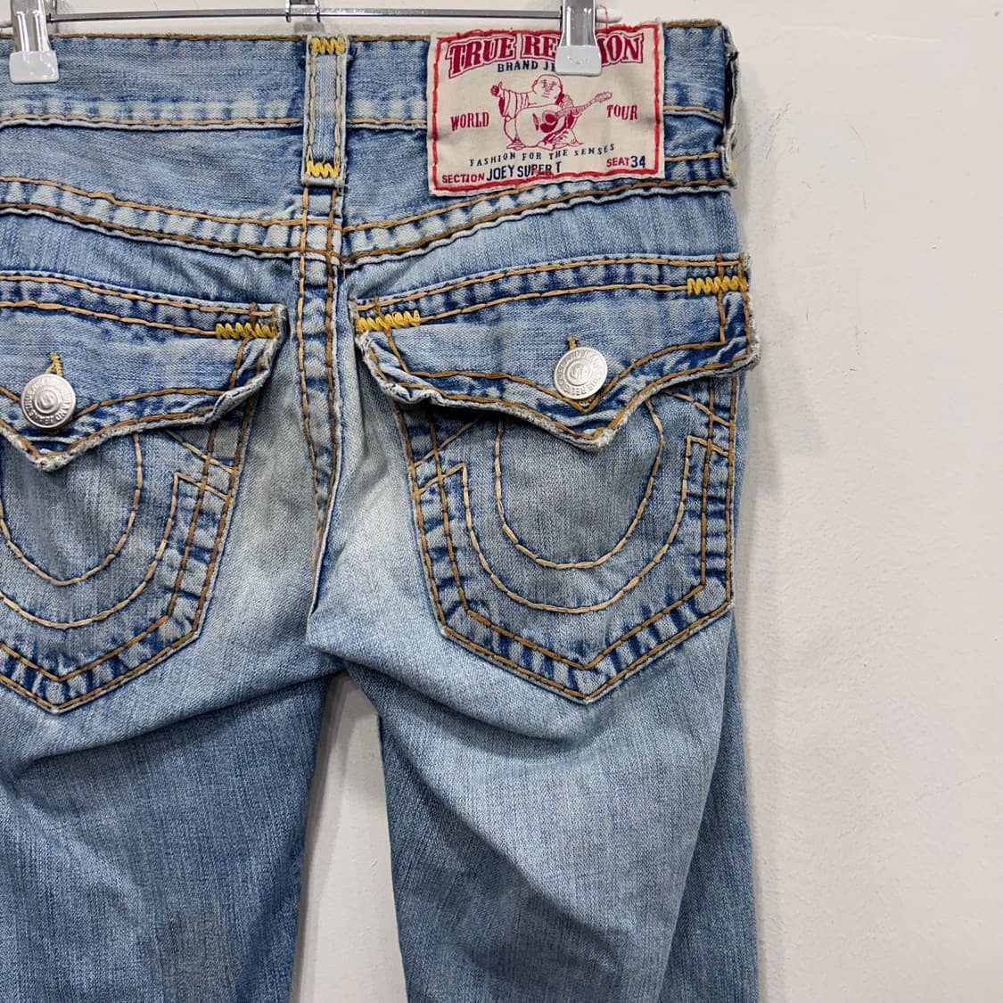 트루릴리젼 워싱 스티치 부츠컷 데님팬츠 상품이미지1