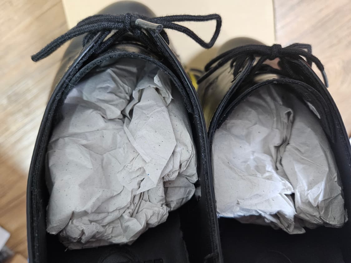 닥터마틴 1461 블랙 260 팝니다 상품이미지2