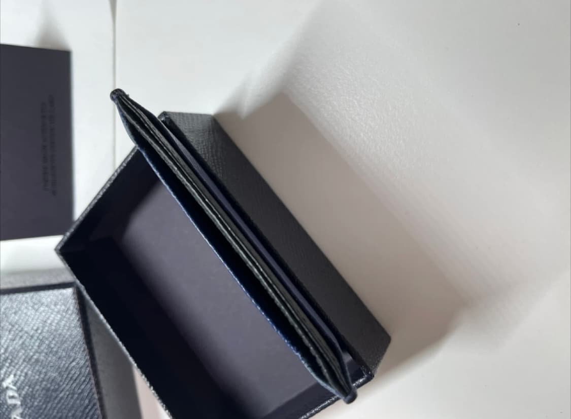 프라다 사파이노 지갑 풀박스 상품이미지4