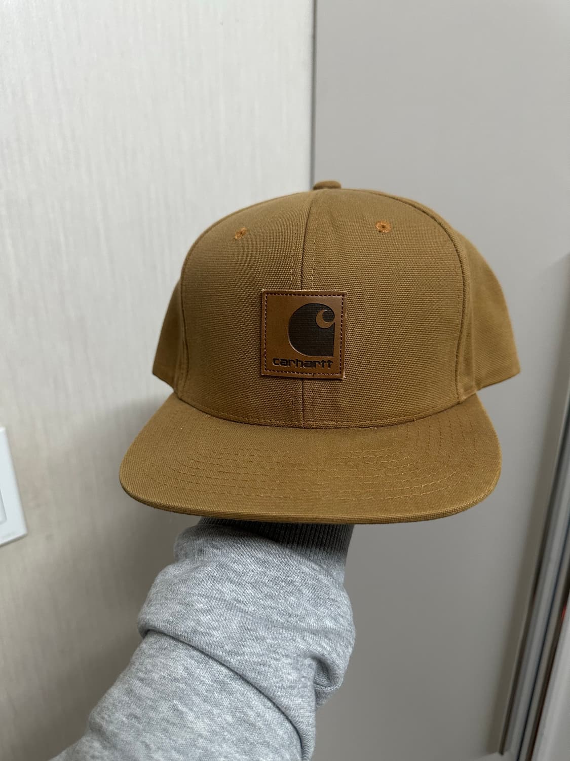 칼하트 x 스타터 브라운 볼캡 상품이미지1