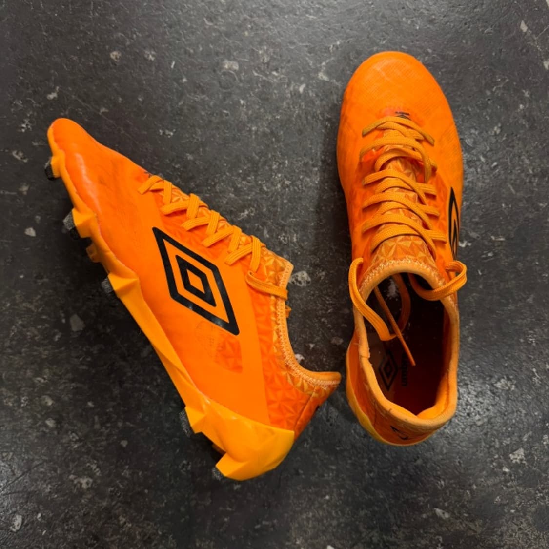 260 엄브로 벨로시타 3 프로 HG 축구화 상품이미지1