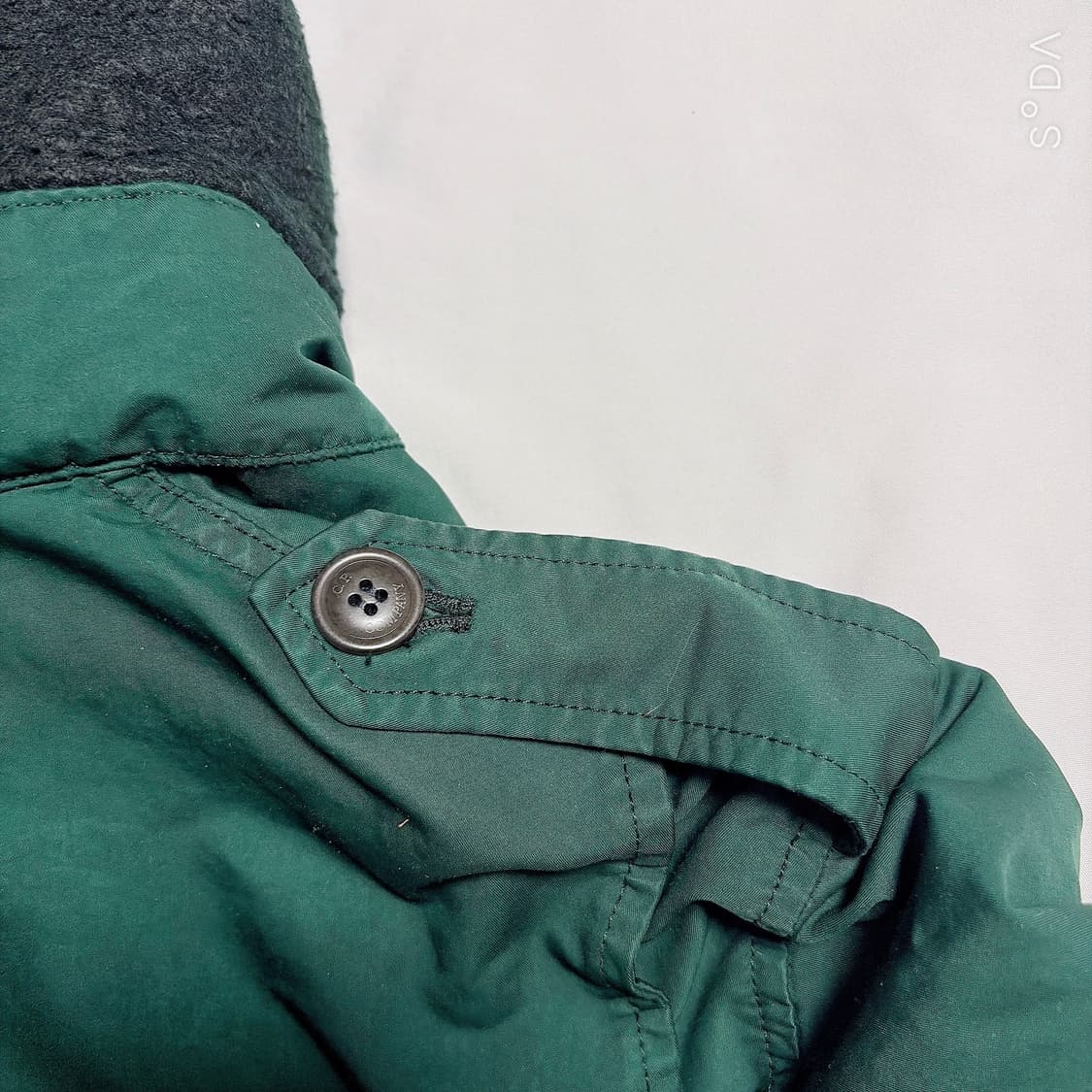 CP컴퍼니 고글 후드 그린 야상 자켓 상품이미지10