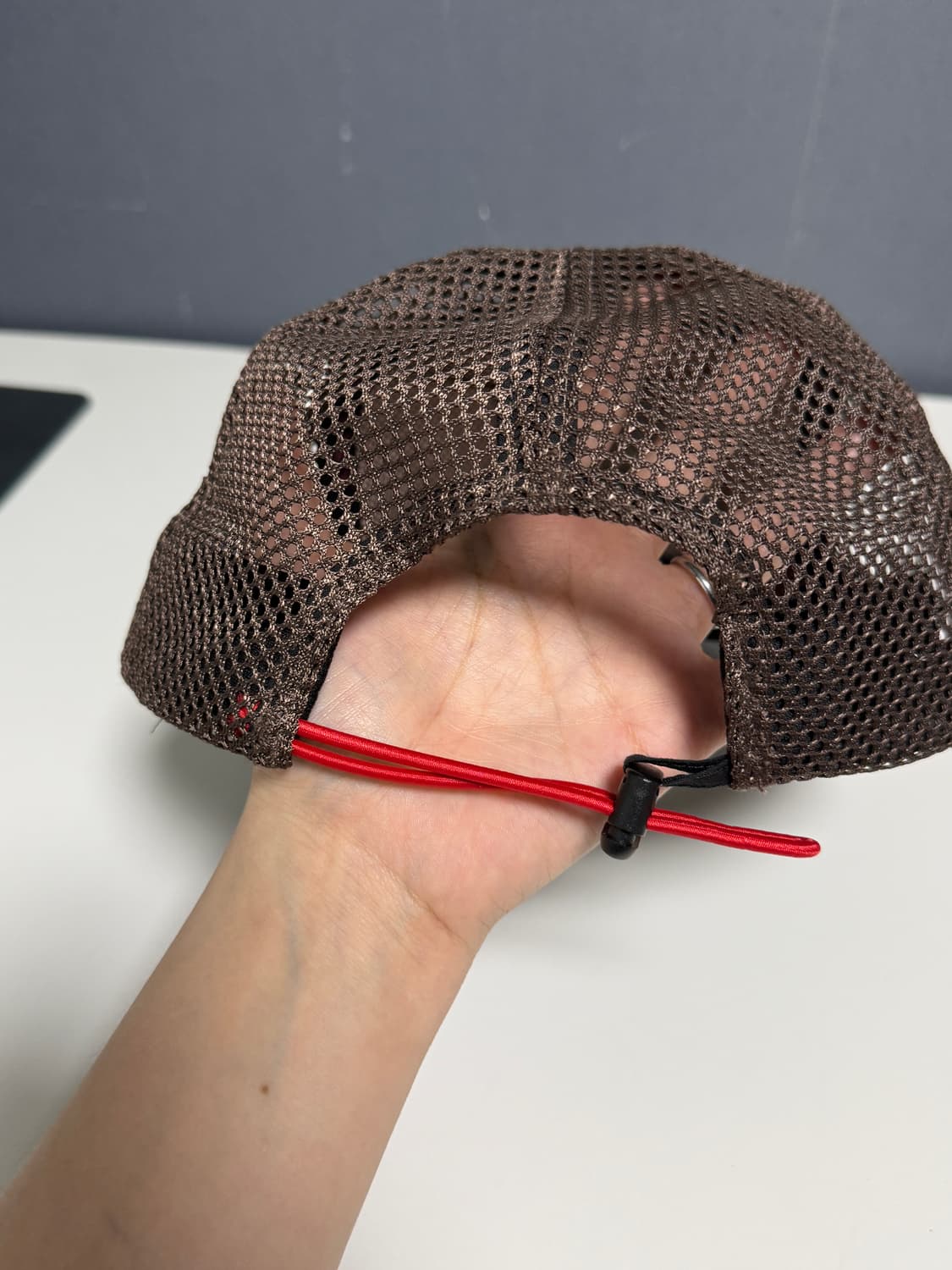 알렉스조노 우즈 콜라보 러닝캡 상품이미지2