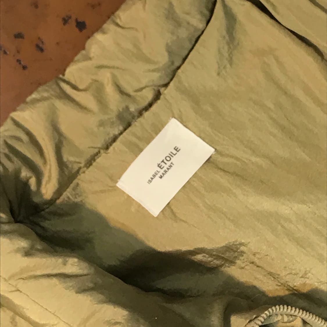 이자벨 마랑 에뚜왈 글로즈 카키 푸퍼 패딩 여성 프리사이즈  상품이미지5