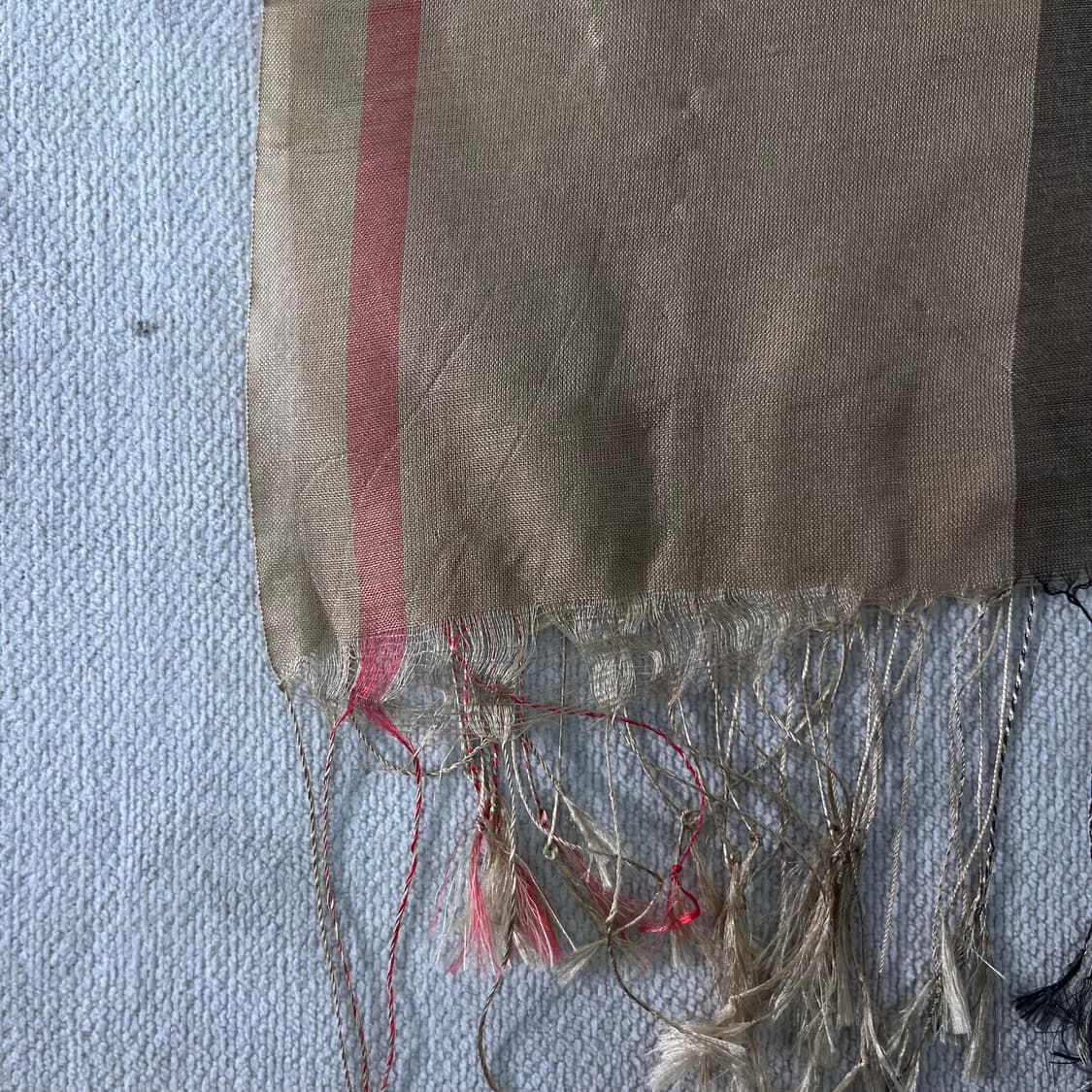 버버리 노바체크 울 실크 머플러 상품이미지6