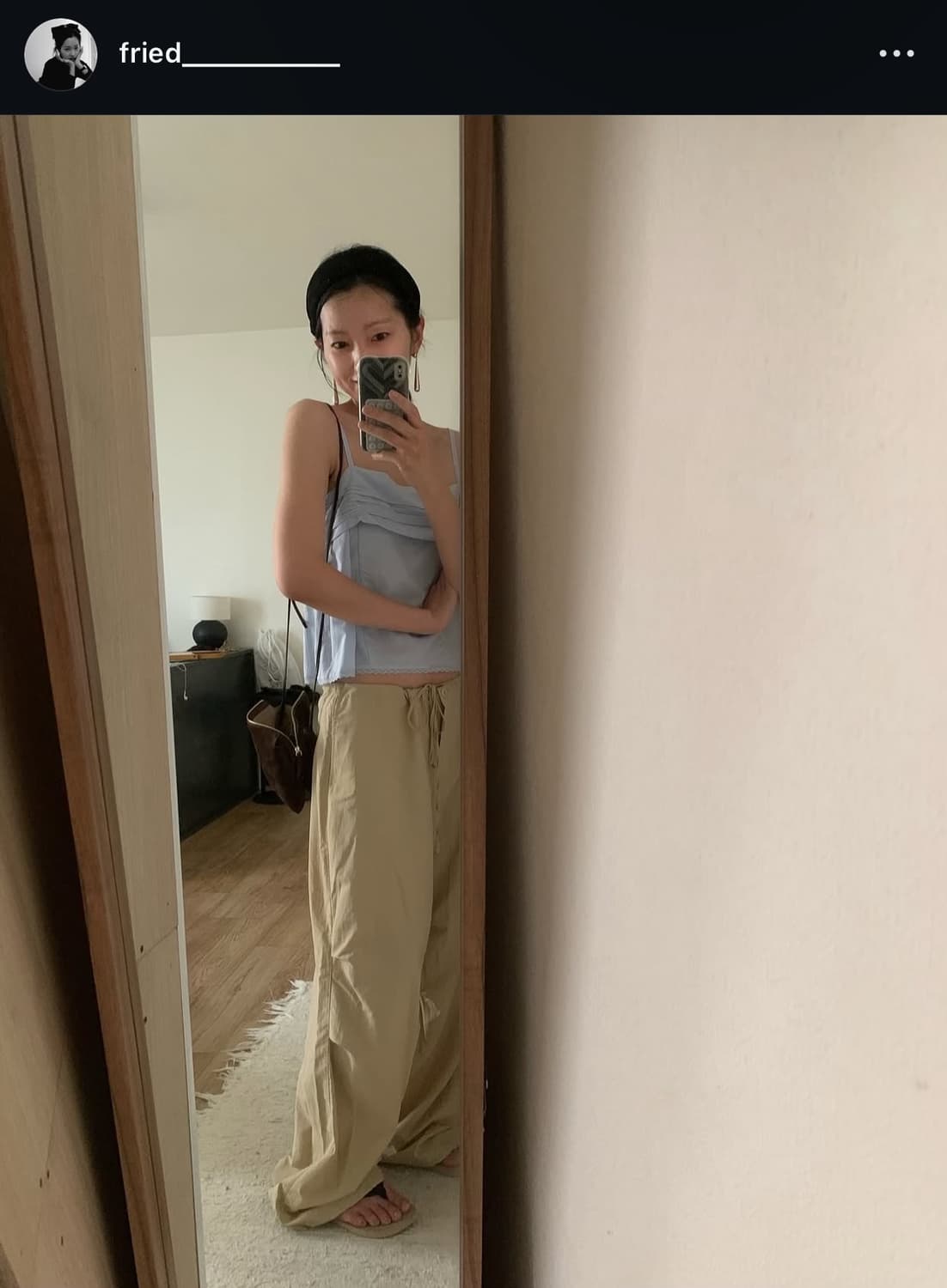 쏘딩키브레드 Brynn Soft blue Blouse  상품이미지7