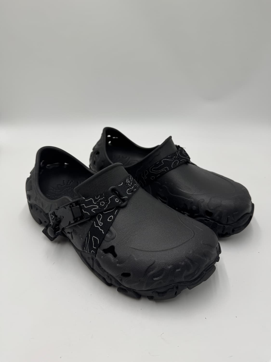 크록스 울터레인 아틀라스 상품이미지2