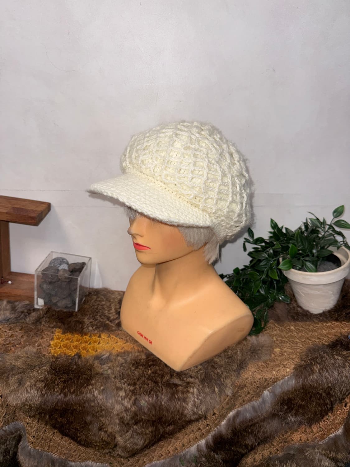 Ivory crochet knit newsboy cap 상품이미지1