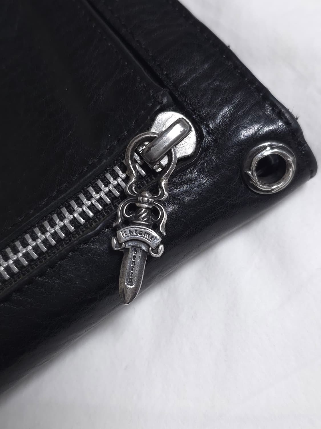 [OS] 크롬하츠 웨이브 크로스볼 장지갑 블랙 상품이미지10