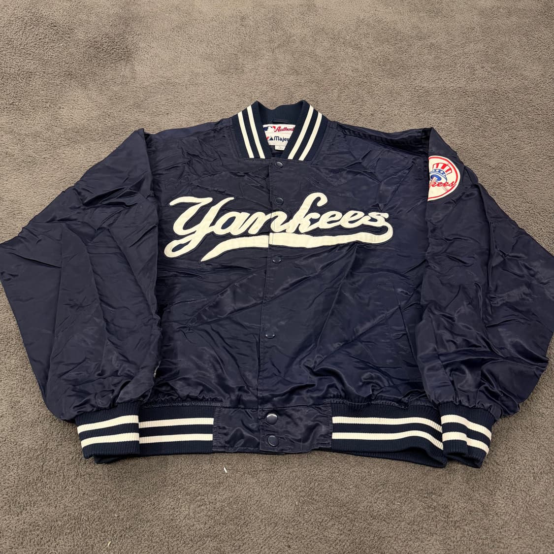 [ 정품/L ] 마제스틱 뉴욕양키스 스타디움 바시티 자켓 상품이미지2