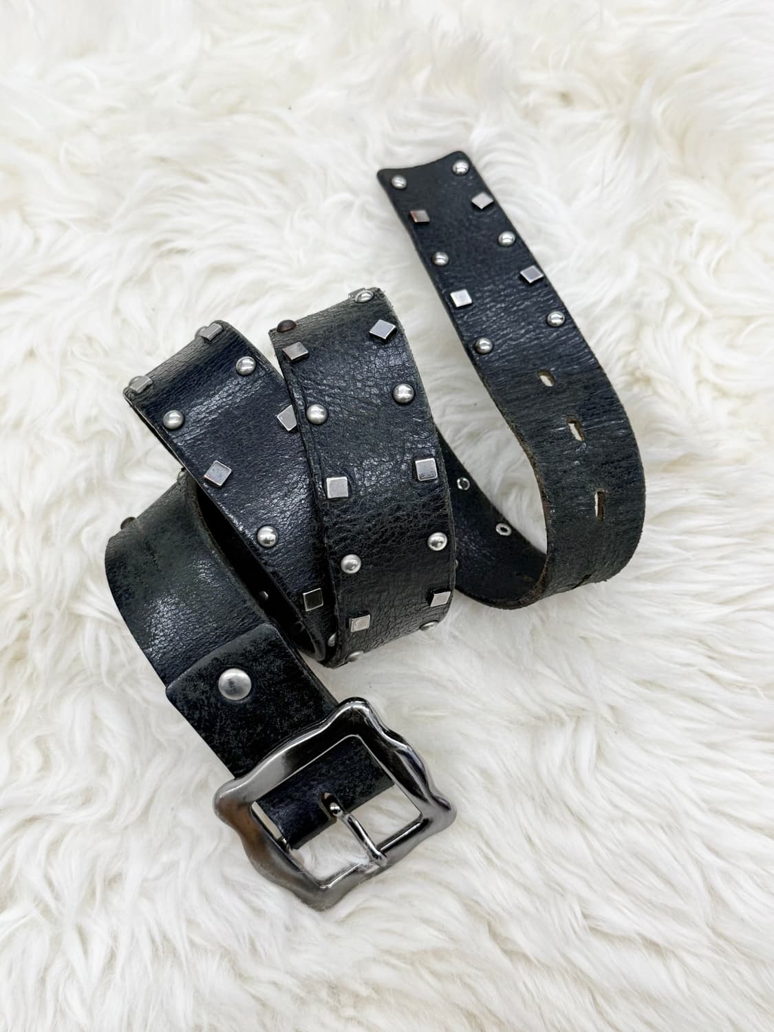 리얼레더 락시크 스터드 버클 벨트 상품이미지1